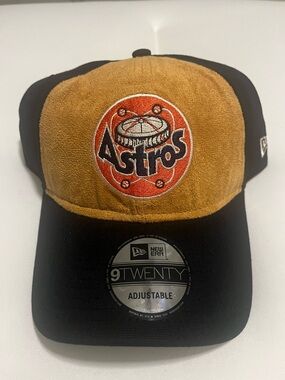Houston Astros Logo  9Twenty Adjustable New Era  Hat Tan Texture